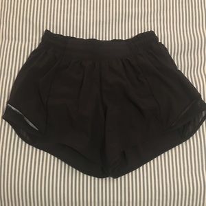 Lululemon Hotty Hot shorts